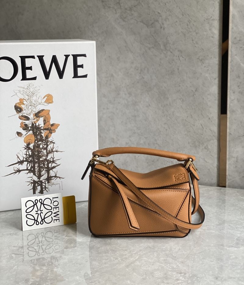 Loewe Puzzle Bags